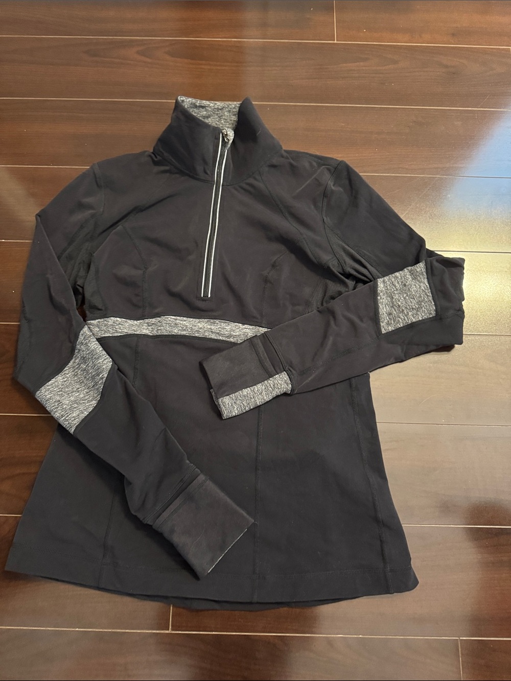 Lululemon pullover